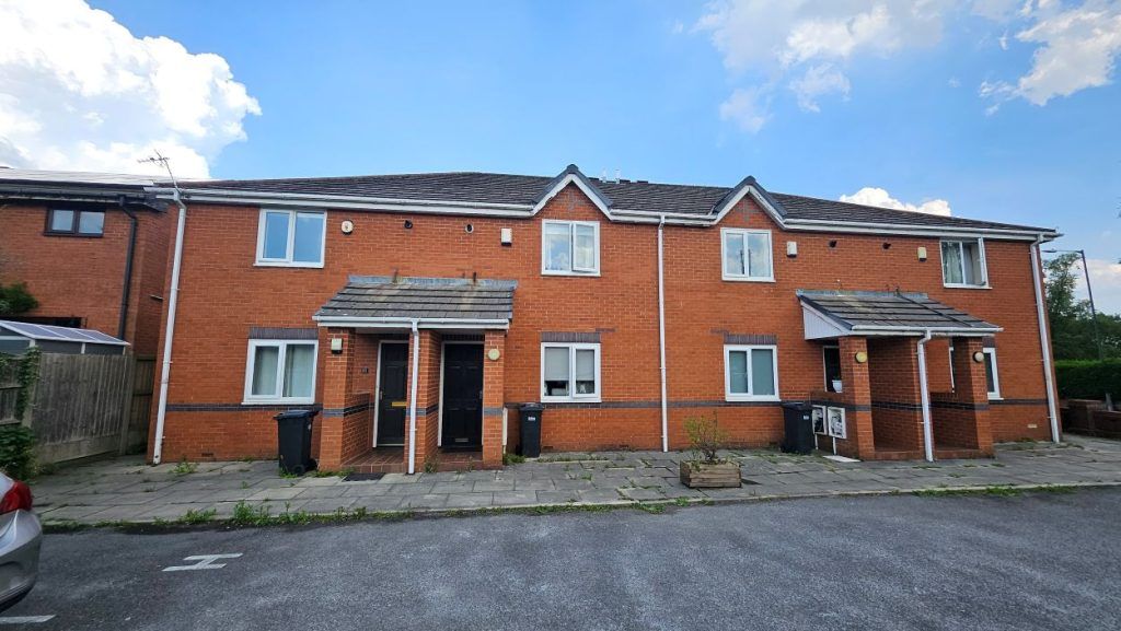 Property photo 1 of 17 1