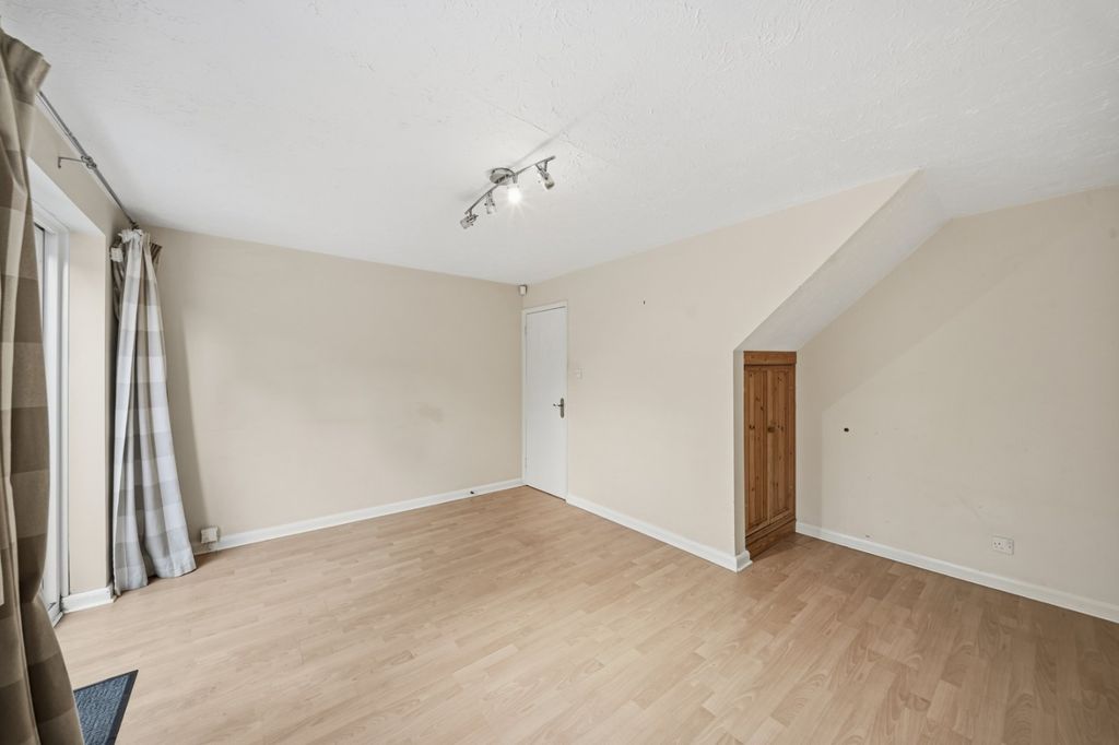 Property photo 3 of 13 Picture No. 07