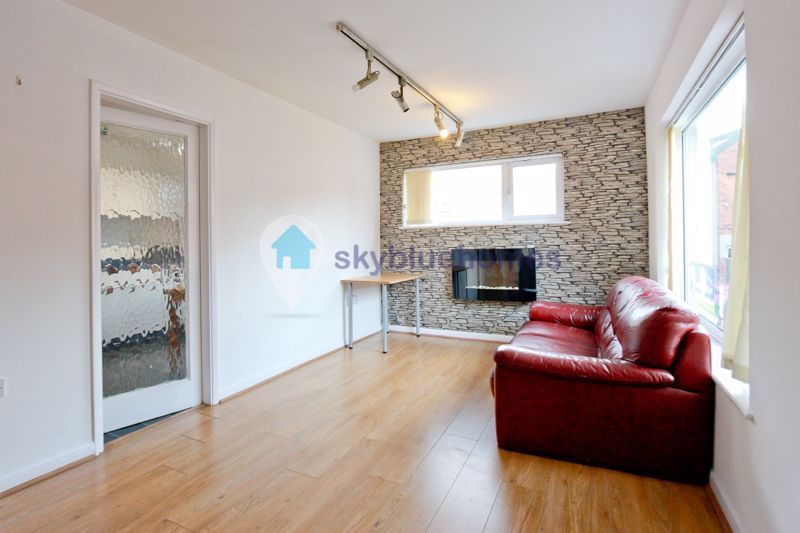 Property photo 1 of 10 Photo 1