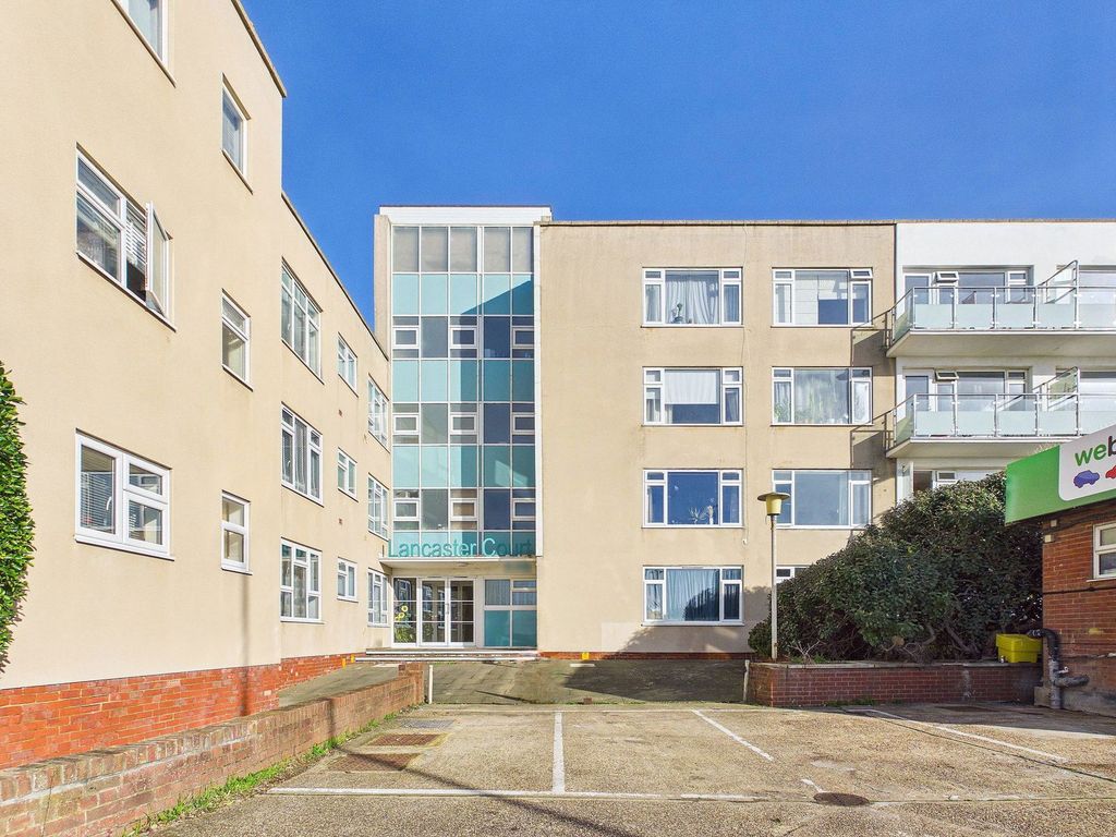 Property photo 2 of 5