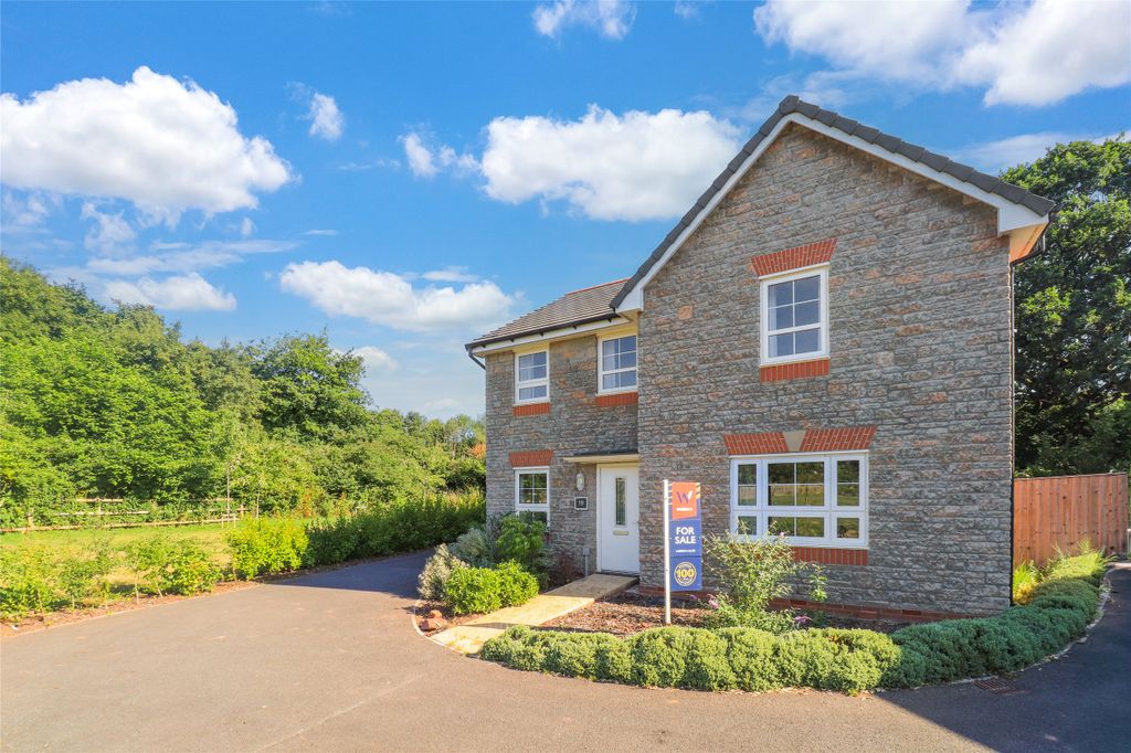 Property photo 2 of 19 Picture No. 24