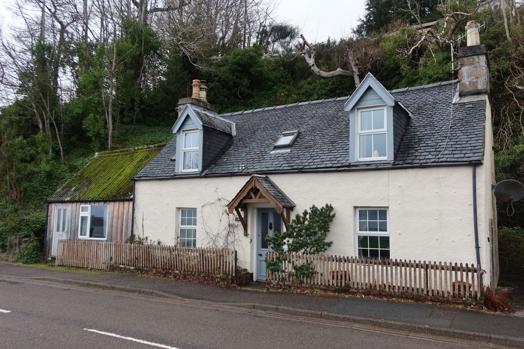 Property photo 1 of 33