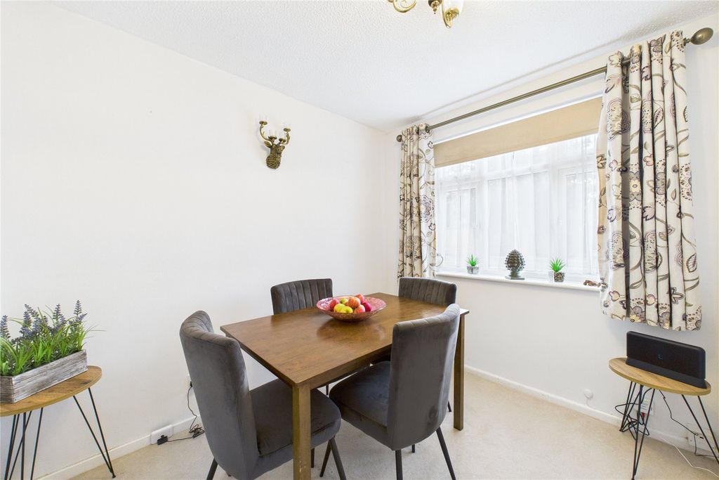 Property photo 2 of 11 Picture No. 01