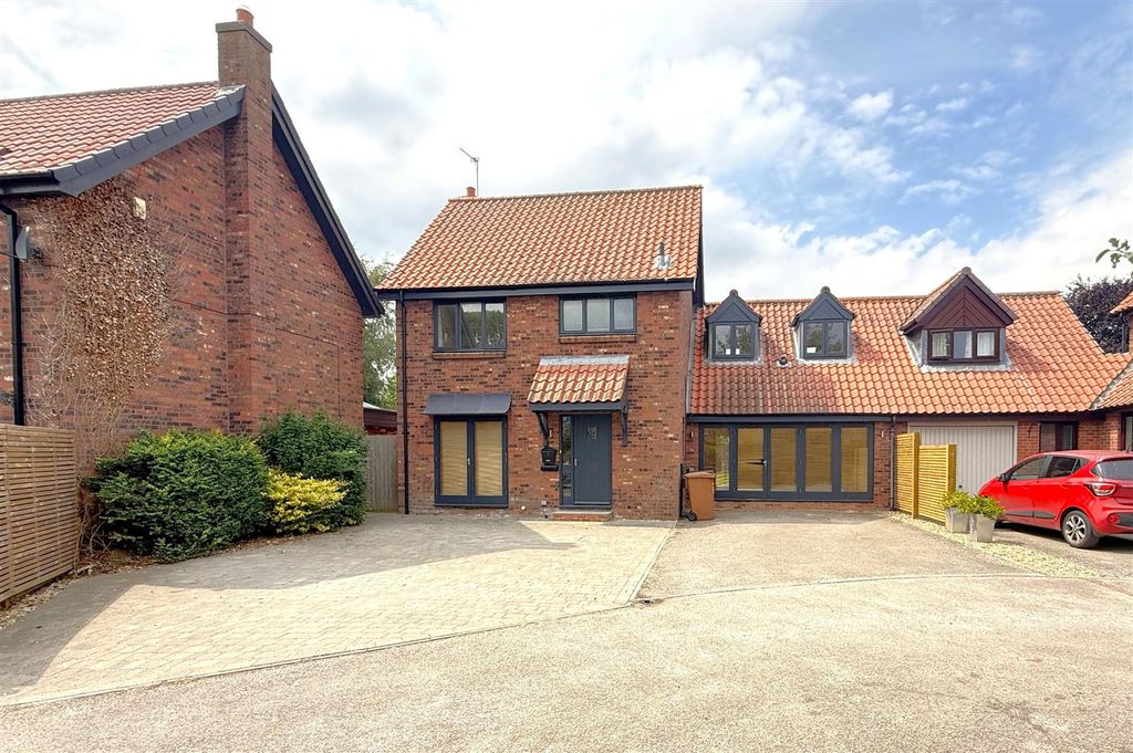 Property photo 1 of 22 Img_0553.Jpg