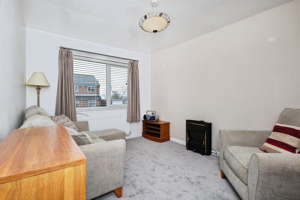 Property photo 3 of 19 Pbox-Img.Jpg