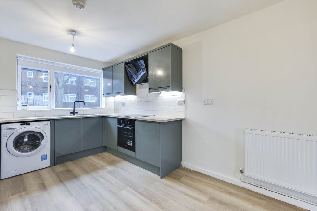 Property photo 3 of 13 Picture No. 04