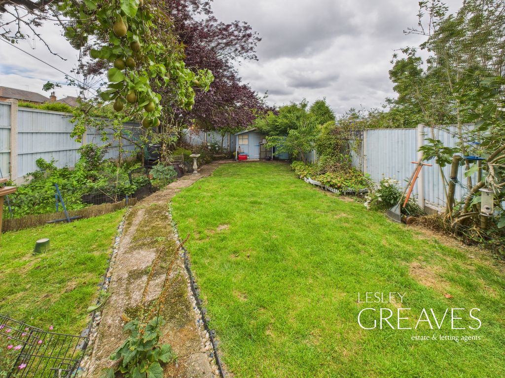 Property photo 2 of 17 Garden