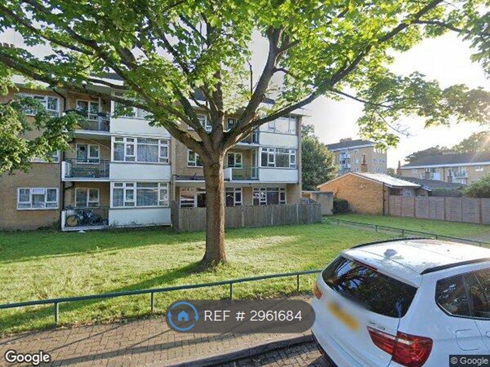 Property photo 1 of 12