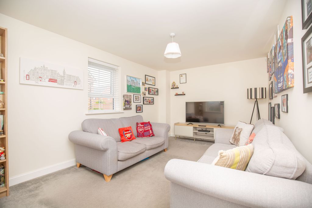 Property photo 3 of 24 Mw26-2296