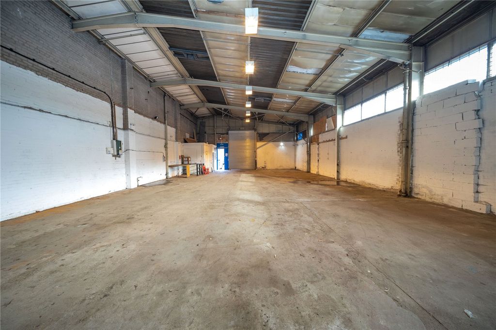 Property photo 3 of 6 Picture No. 02