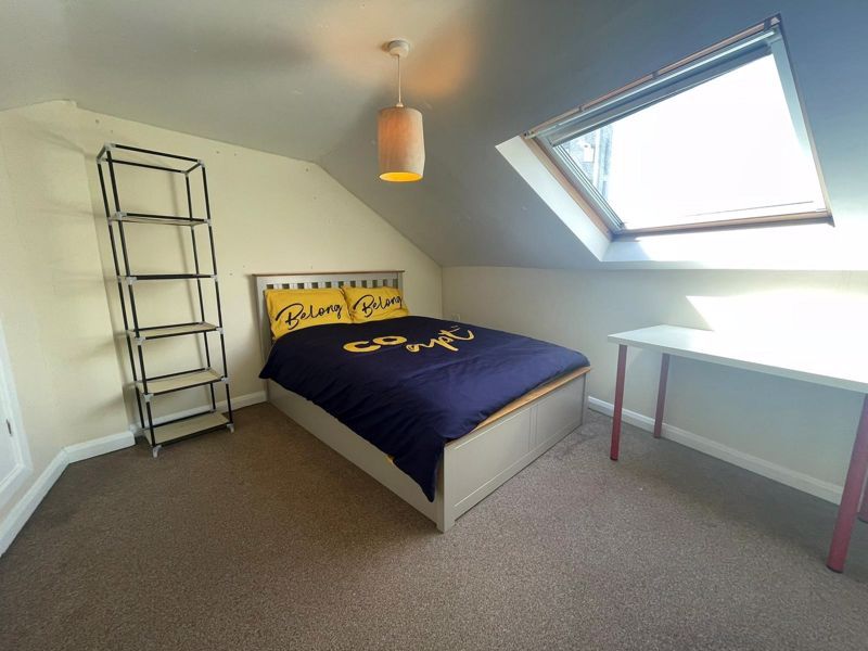 Property photo 3 of 5 Photo 7