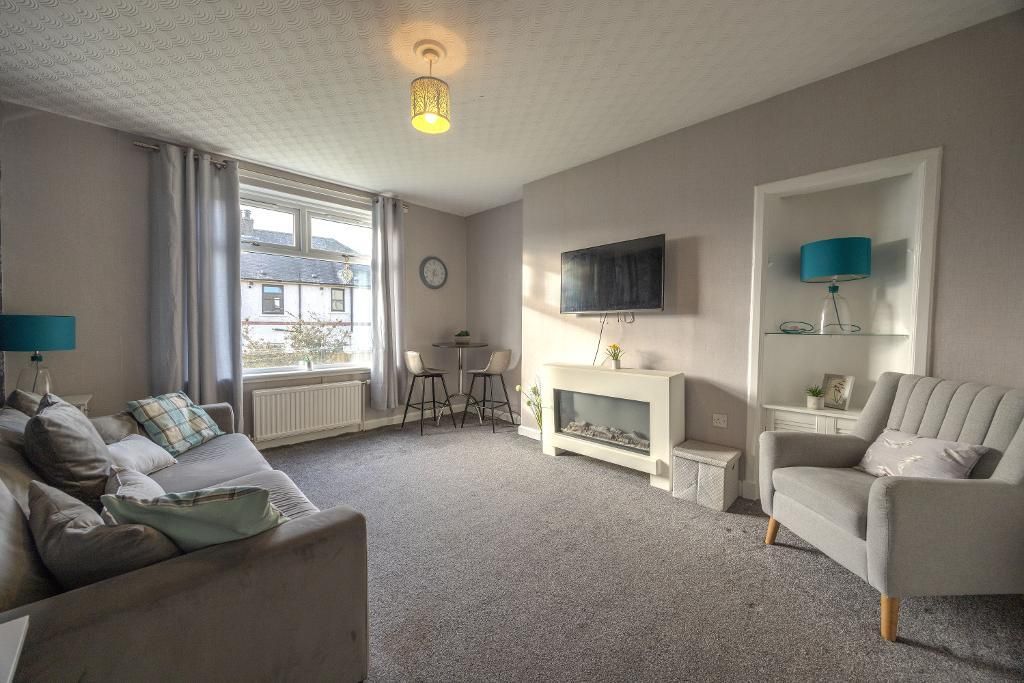 Property photo 2 of 17 Photo 2