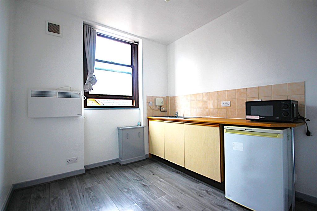 Property photo 3 of 10 Img_3414.Jpg