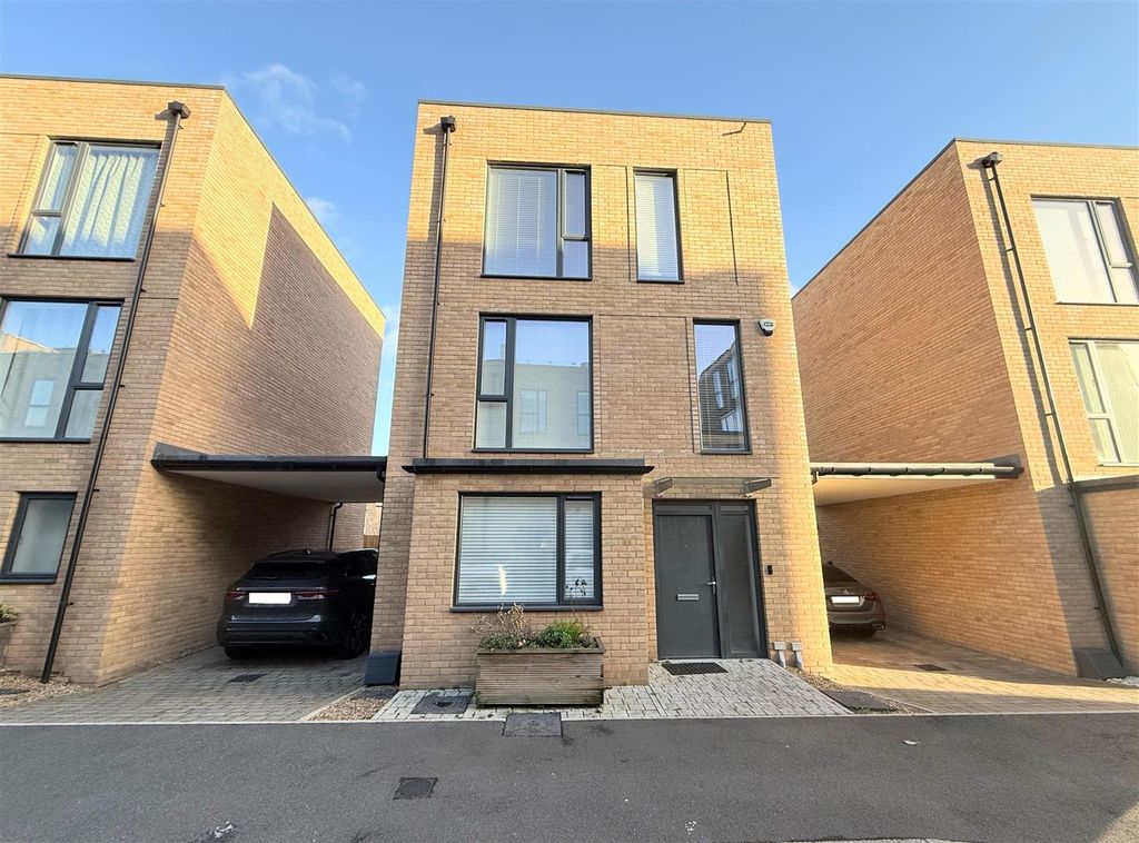 Property photo 1 of 12 Ext.Jpeg