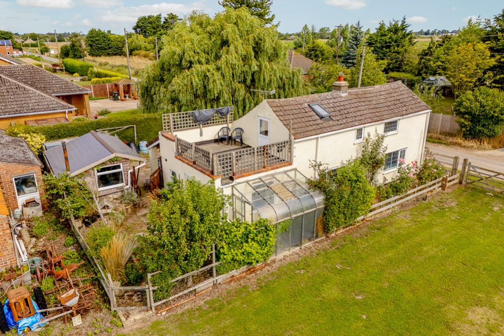 Property photo 1 of 23 Fishermans Cottage (Friskney)-4