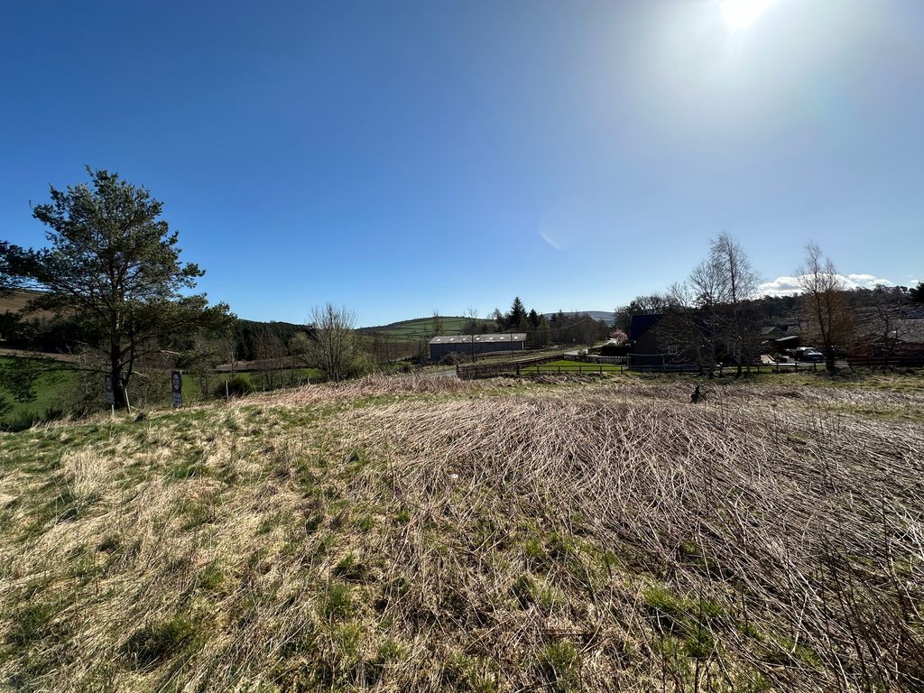 Property photo 1 of 4