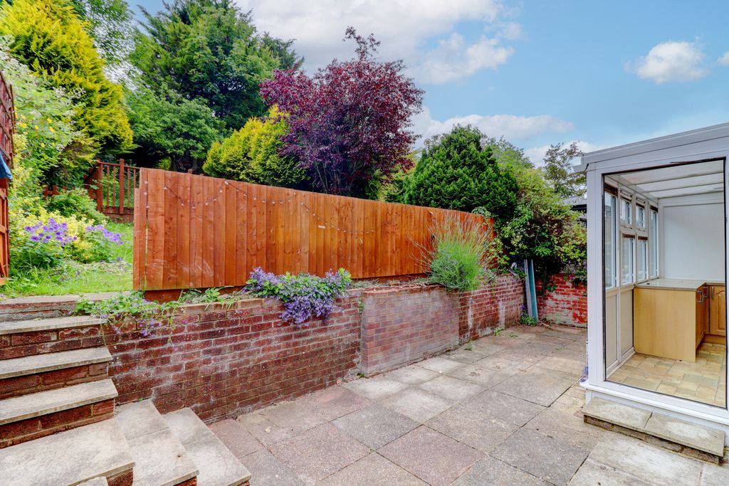 Property photo 3 of 15 Picture No. 12