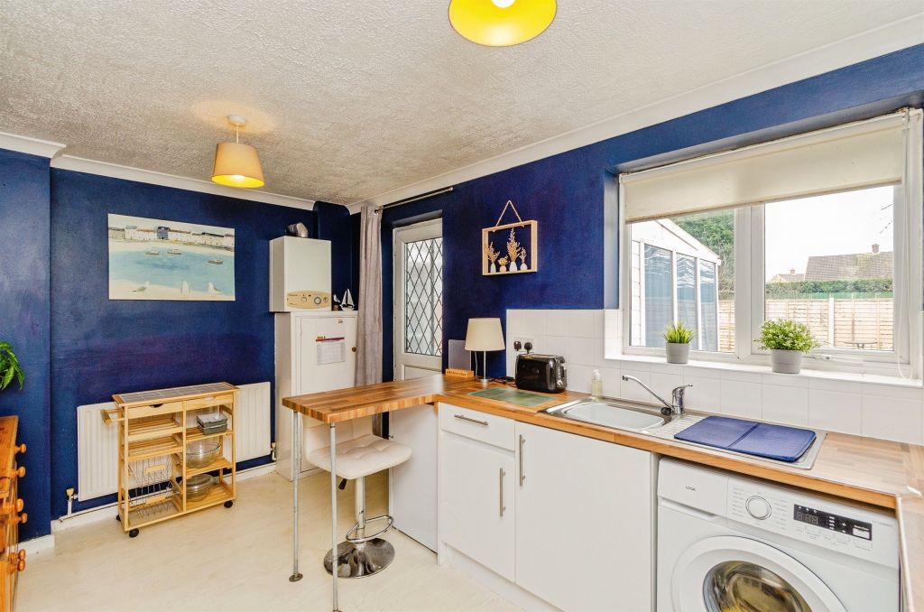 Property photo 3 of 15