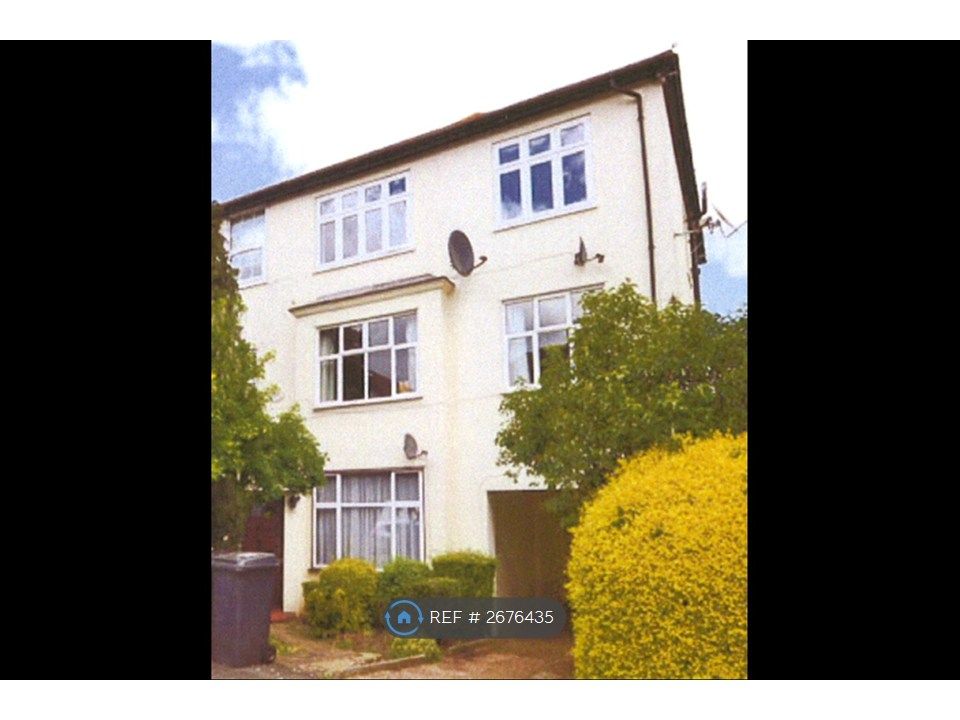 Property photo 3 of 7 External View Of Top Floor Flat