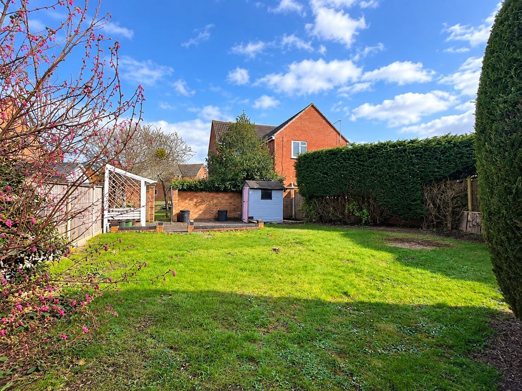 Property photo 2 of 9