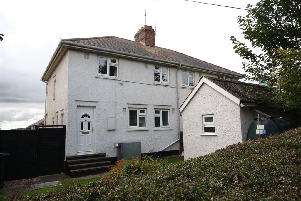 Property photo 1 of 11 Picture No. 02