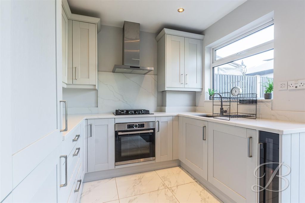 Property photo 2 of 18 Ccltd18.Jpg