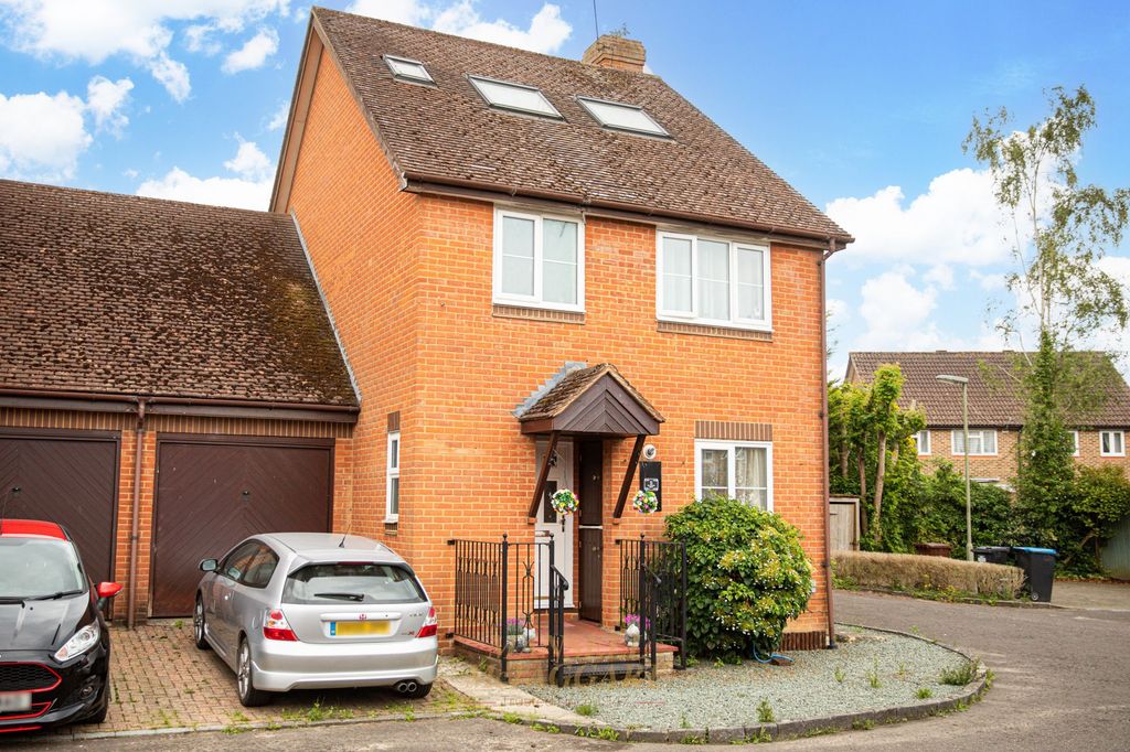 Property photo 1 of 18