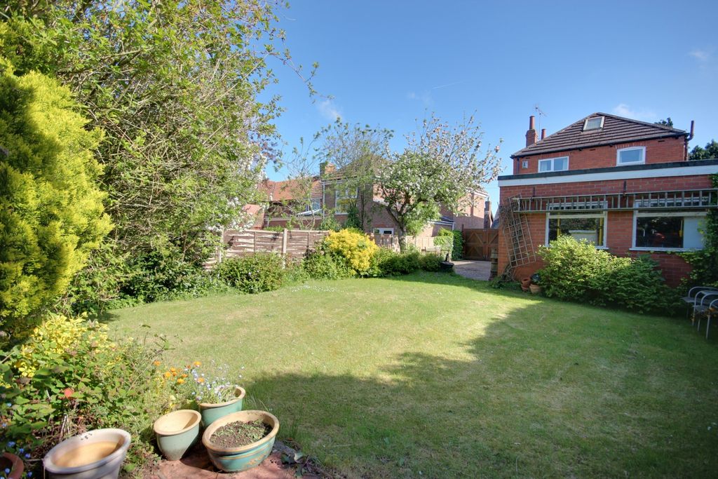 Property photo 2 of 21 1 Garden C