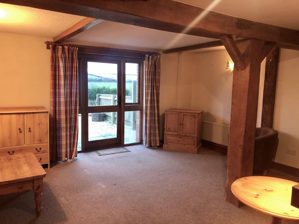 Property photo 3 of 6 Bedroom