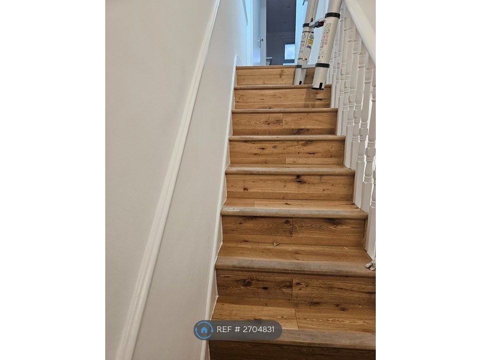 Property photo 3 of 27