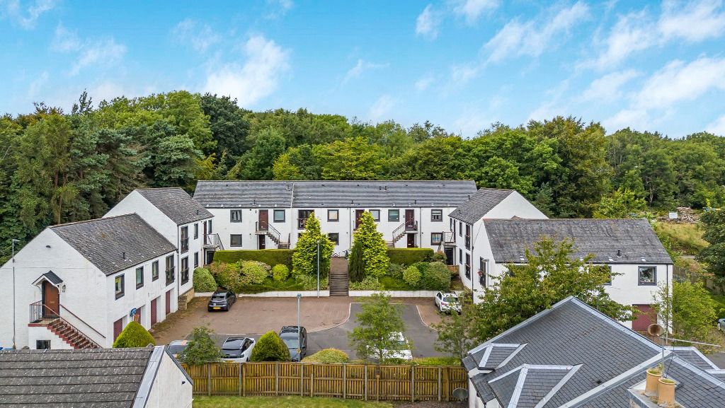 Property photo 2 of 10