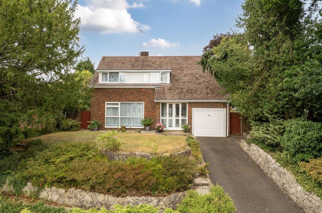 Property photo 1 of 22