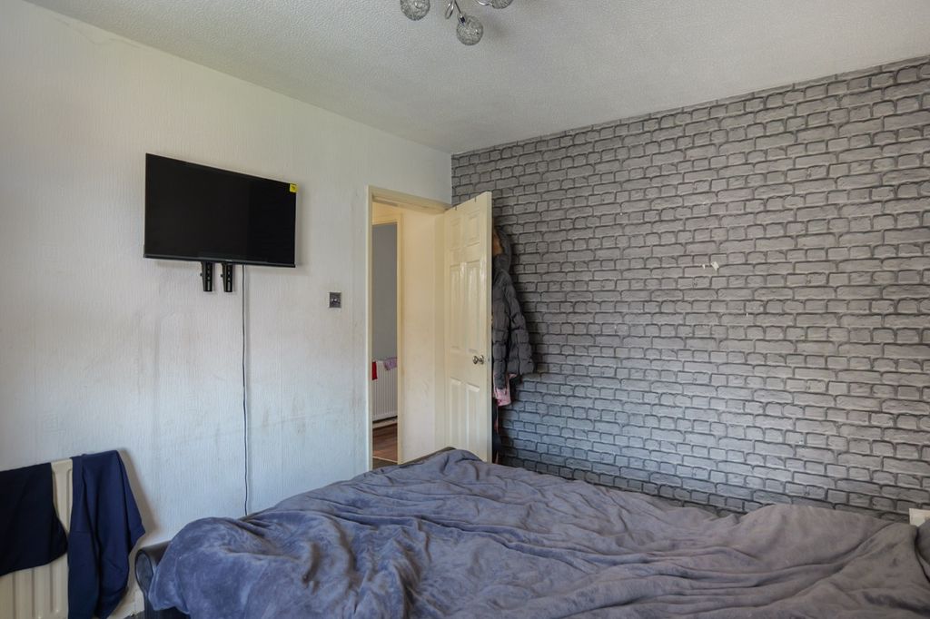 Additional image 8 of 2 bed flat for saleLon Ceiriog, Prestatyn LL19