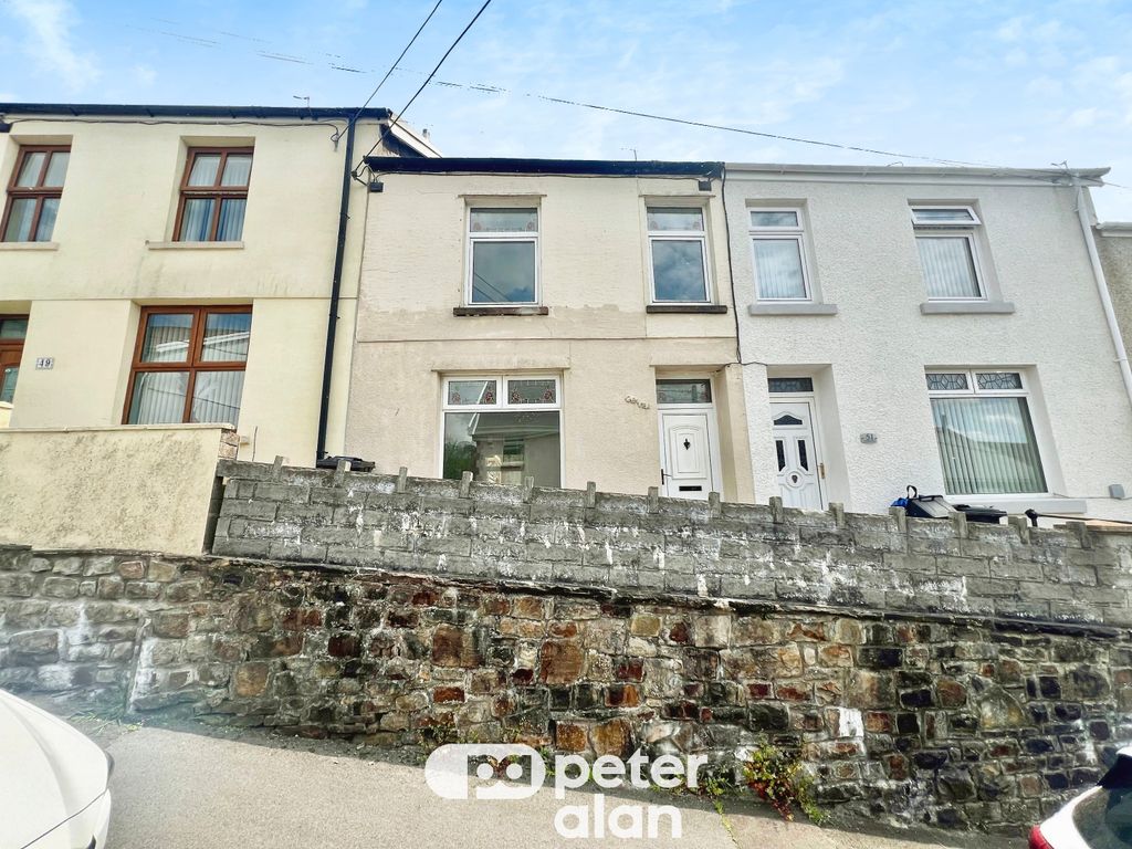 Property photo 2 of 11 Image