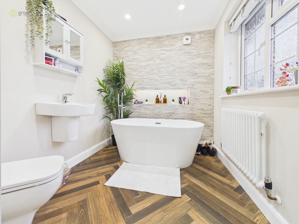 Additional image 8 of 3 bed semi-detached house for saleThe Riddings, Walmley, Sutton Coldfield. B76