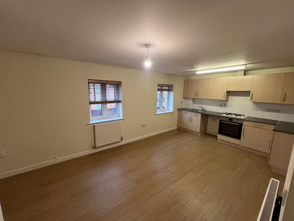 Property photo 3 of 7 Bedroom