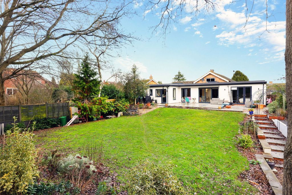 Property photo 1 of 23