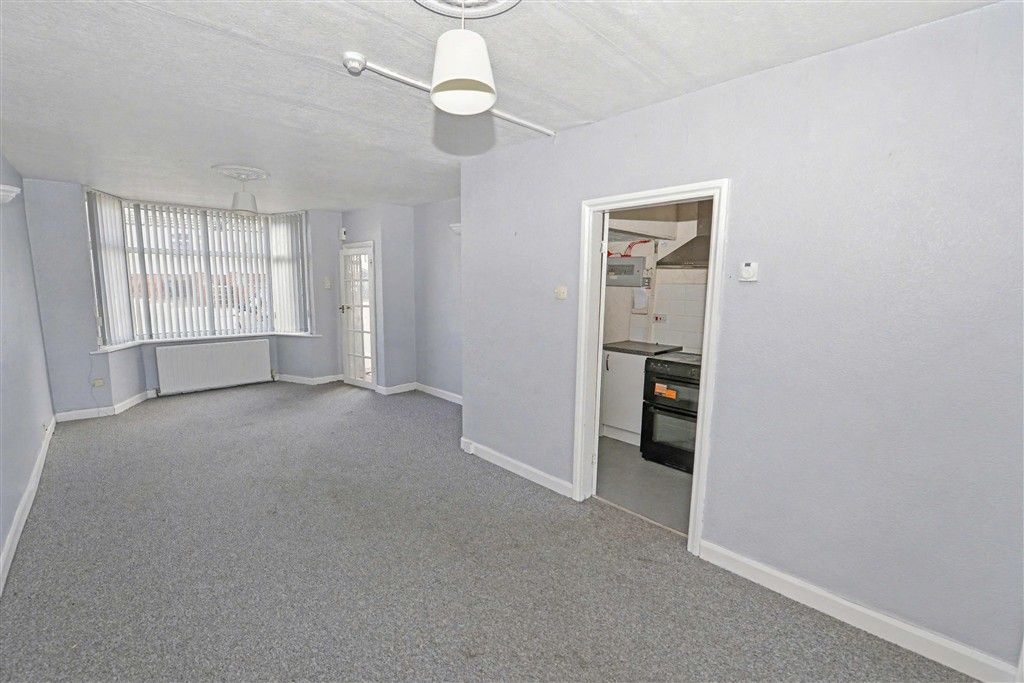 Property photo 3 of 5