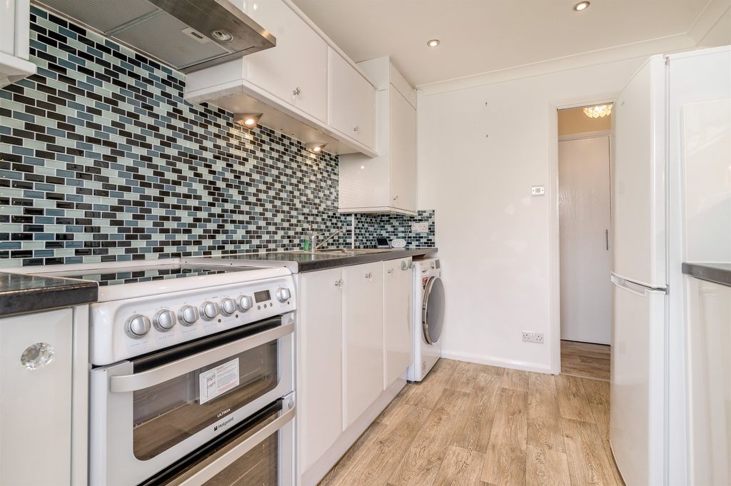 Additional image 8 of 2 bed semi-detached house for saleMaple Avenue, Bulwark, Chepstow, Monmouthshire NP16