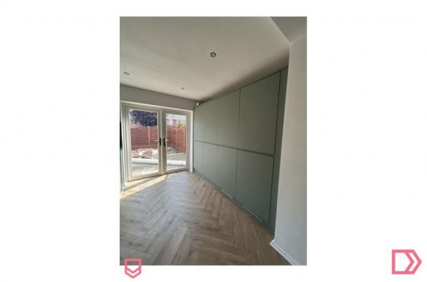 Property photo 3 of 10 888.Png