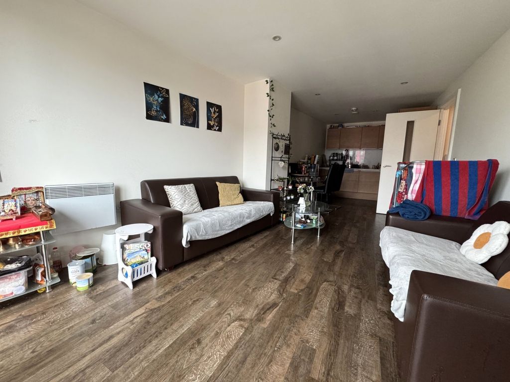 Property photo 2 of 13 Picture No. 29