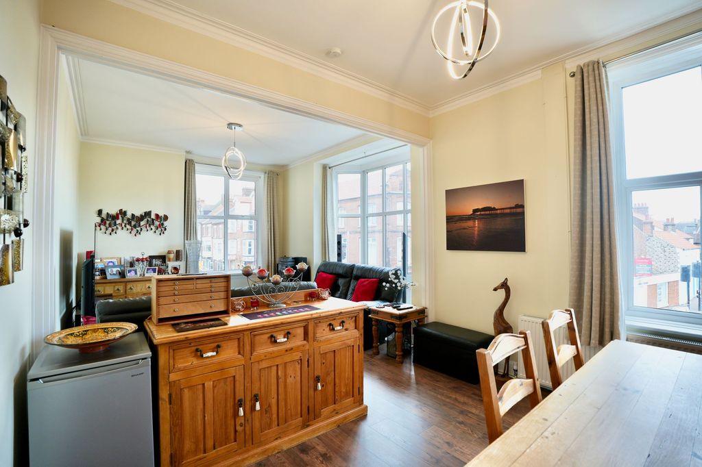 Property photo 1 of 29