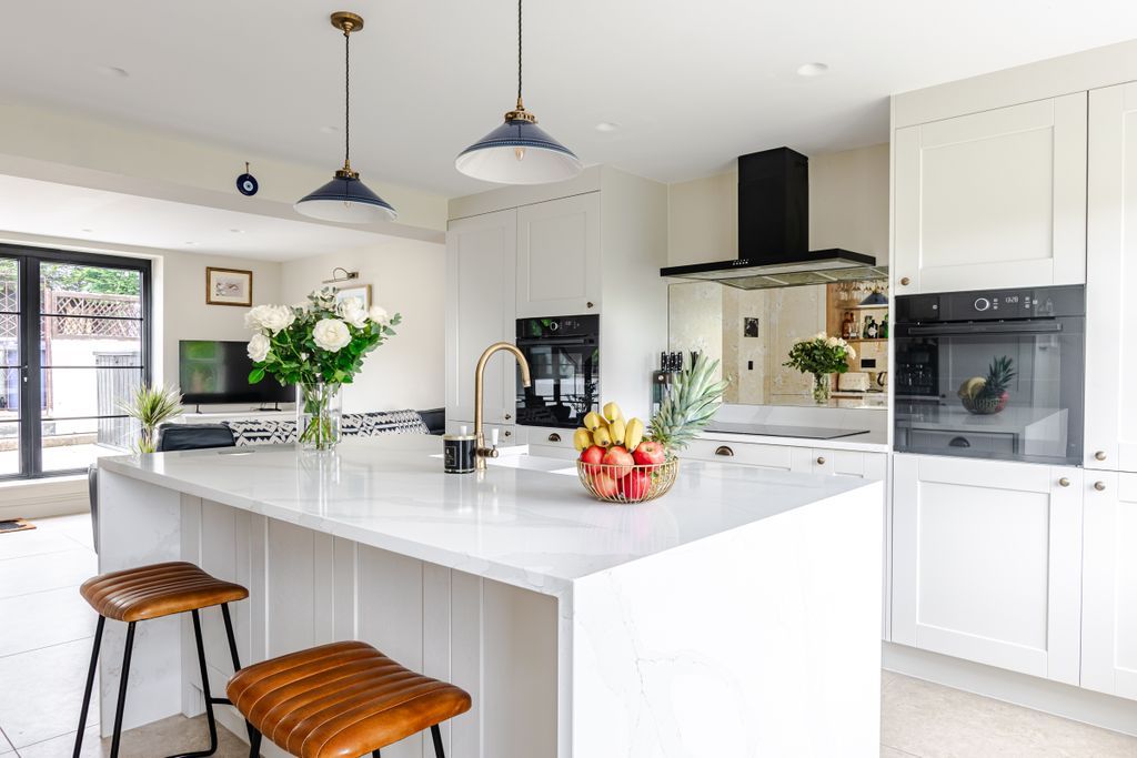 Property photo 2 of 41 Kitchen1