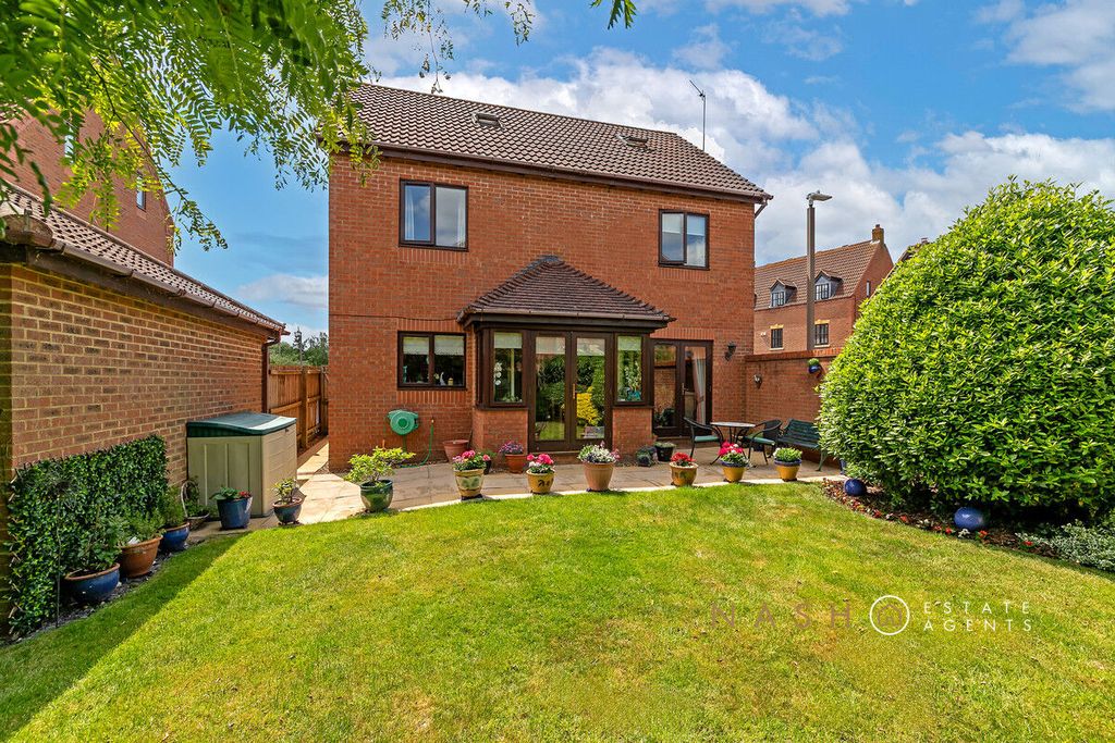 Property photo 3 of 33