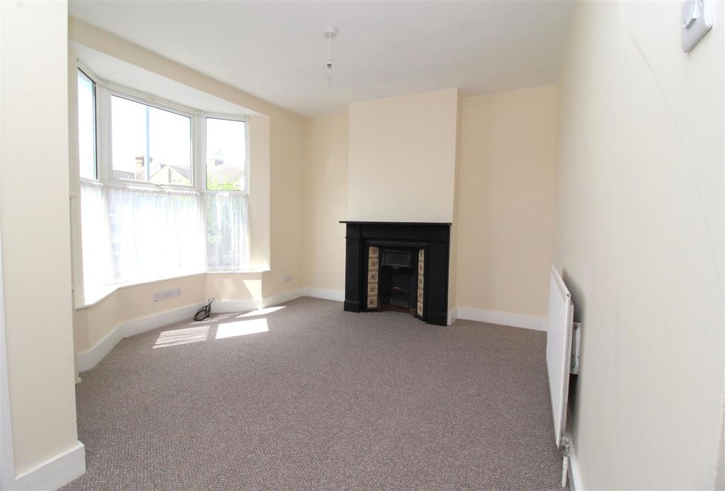 Property photo 2 of 11 Img_2335.Jpg