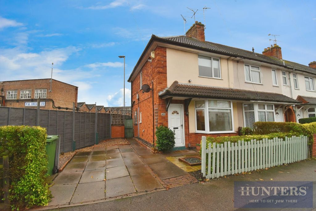 Property photo 1 of 10 Front (Exterior)