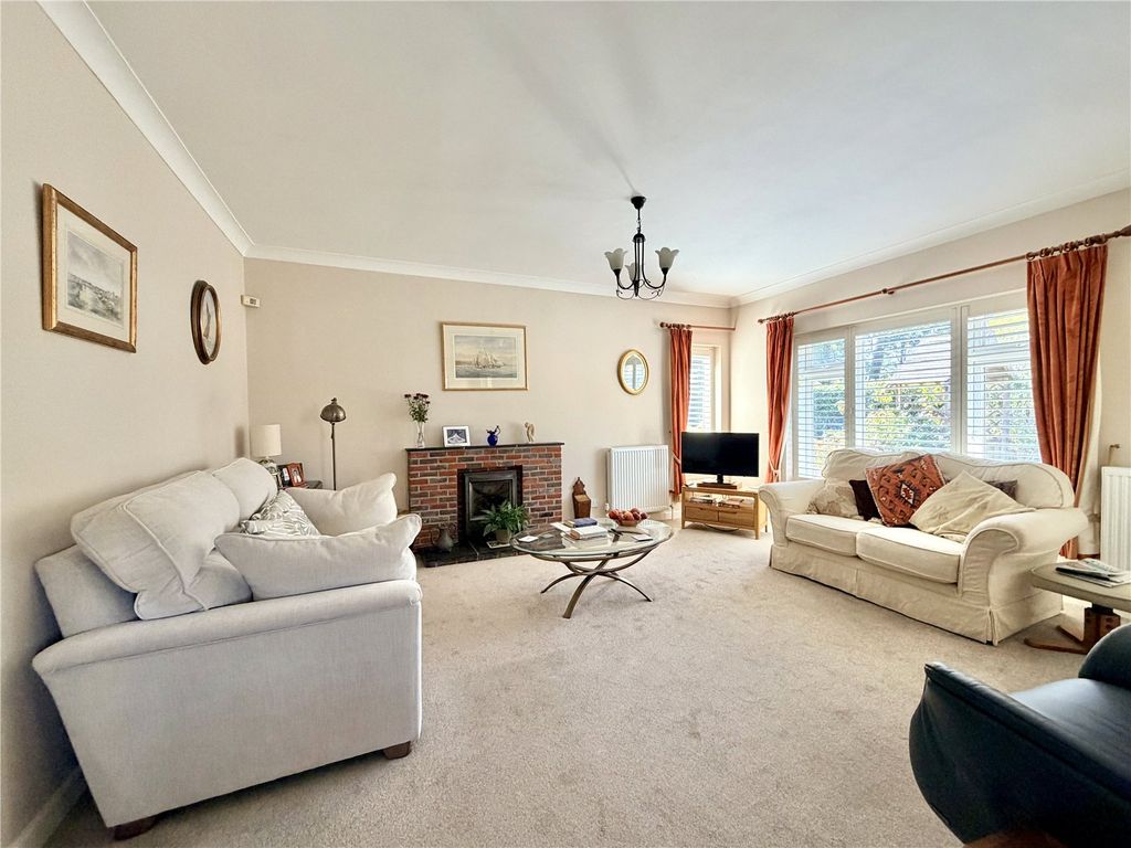 Property photo 2 of 14 Picture No. 05