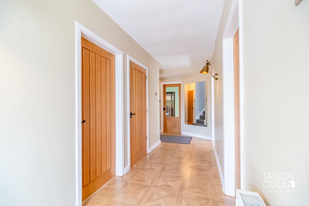 Property photo 2 of 47