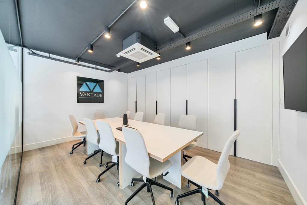 Property photo 1 of 8 12825131 5.Jpg