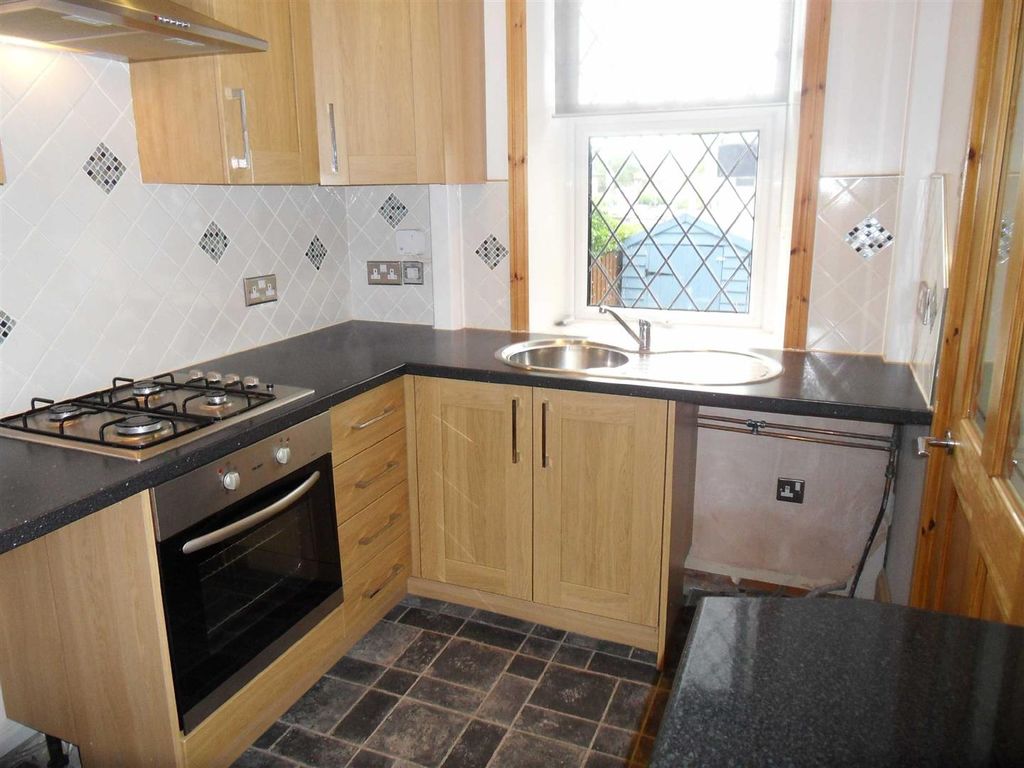 Property photo 3 of 9